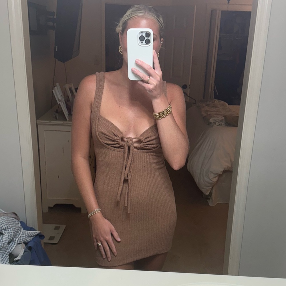 brown dress, worn once for dinner, would be great for gamedays or date nights